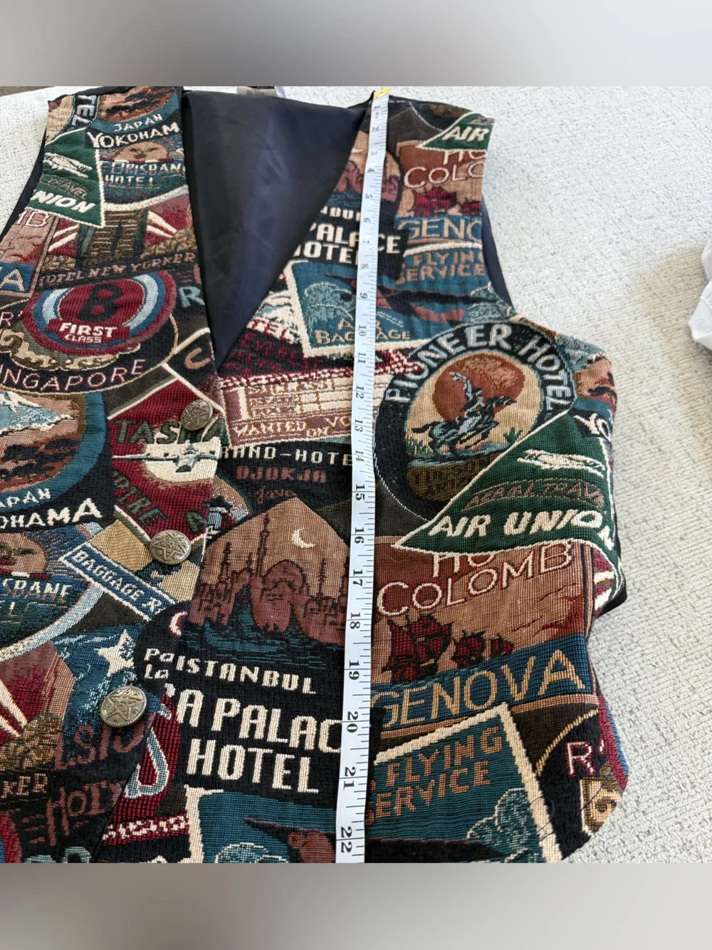 Vintage Denim Republic Travel Patchwork Tapestry Vest in Multicolor
